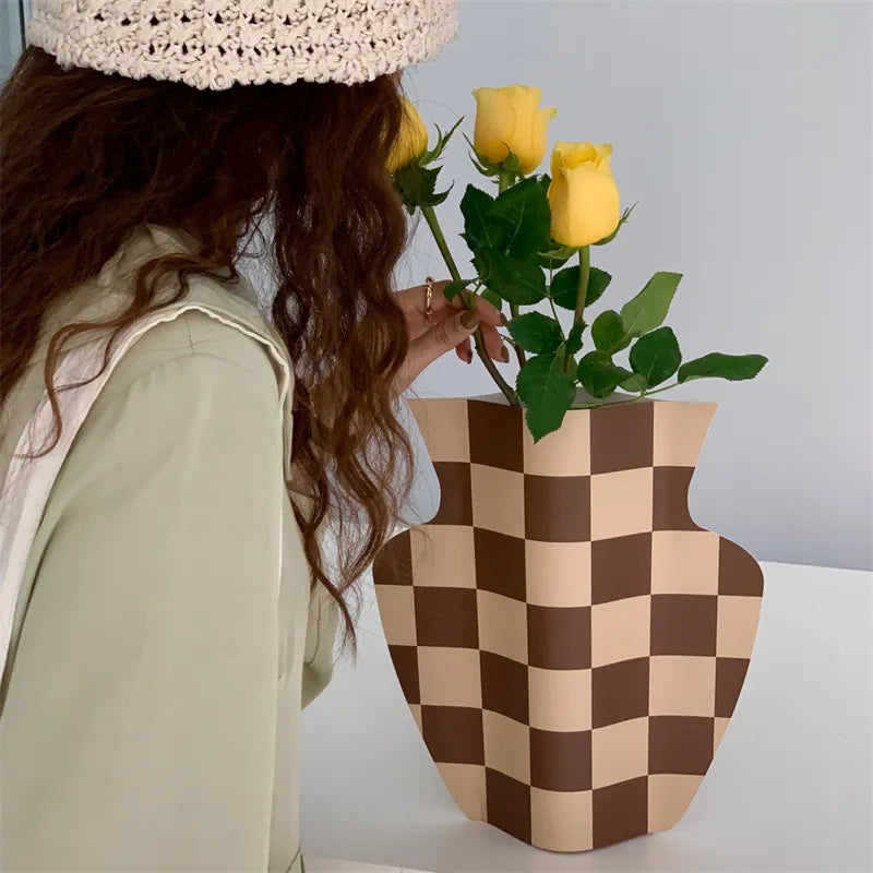 Decorative Irregular Checkerboard Vase Living Room Desktop Flower Pot Nordic Ornaments Flowers Organizer for Dining Room Kitchen