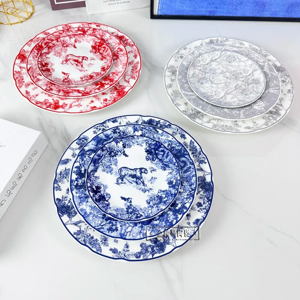 Retro Design Luxury Bone China Dishes And Plates Porcelain Cake Dish Pastry Fruit Tray Ceramic Tableware Steak Dinner Plates