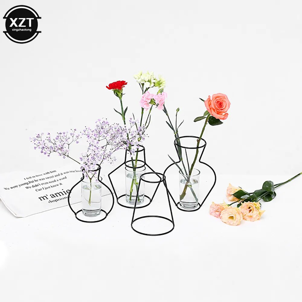 Retro Iron Wire Vase Dry Fresh Flower Arrangement Iron Crafts Nordic Style Home Metal Holder Creative Ornaments Without Bottle